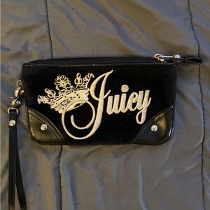 Juicy Couture Black and White Crown Wristlet